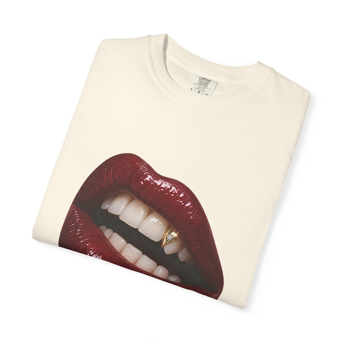 Burgundy Kiss Graphic Tee – Glossy Lips & Gold Tooth Print – Comfort Colors 1717